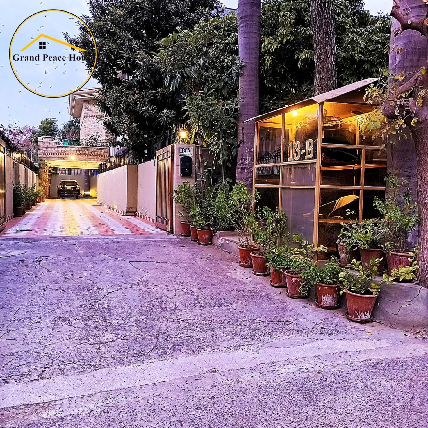 Bed and Breakfast Grand Peace House I Islamabad Exterior foto