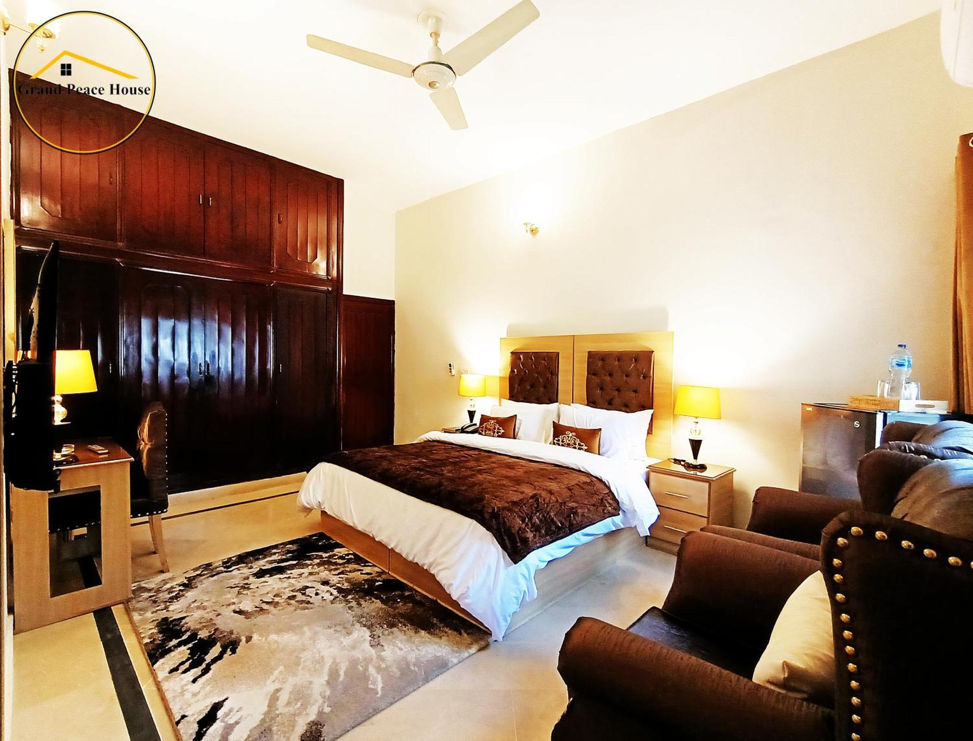 Bed and Breakfast Grand Peace House I Islamabad Exterior foto